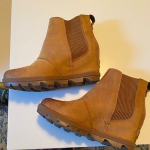 Sorel Women’s Joan of Arctic Wedge Bootie